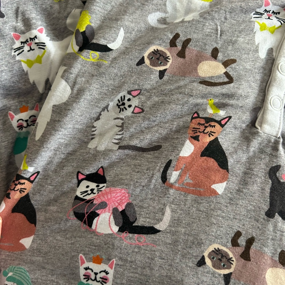 Little Sleepies Grey Cat-Print Kids Pajama Set with Multicolor Accents - Picture 4 of 4